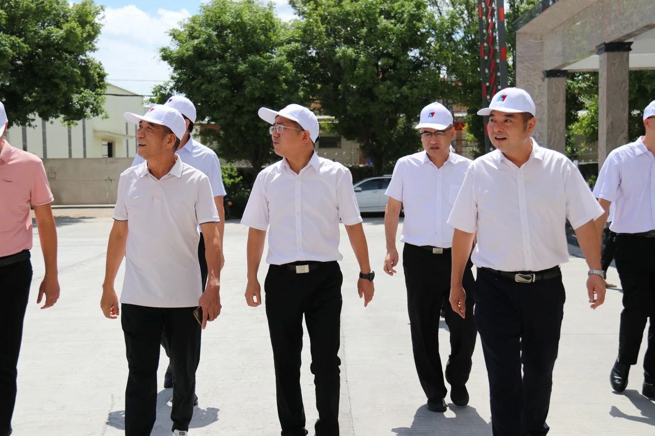 護(hù)航力源科技二期廠房項(xiàng)目建設(shè)!區(qū)政府開展項(xiàng)目建設(shè)督導(dǎo)工作